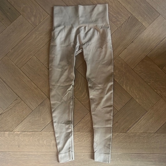 Set Active Set - Picture 3 of 3